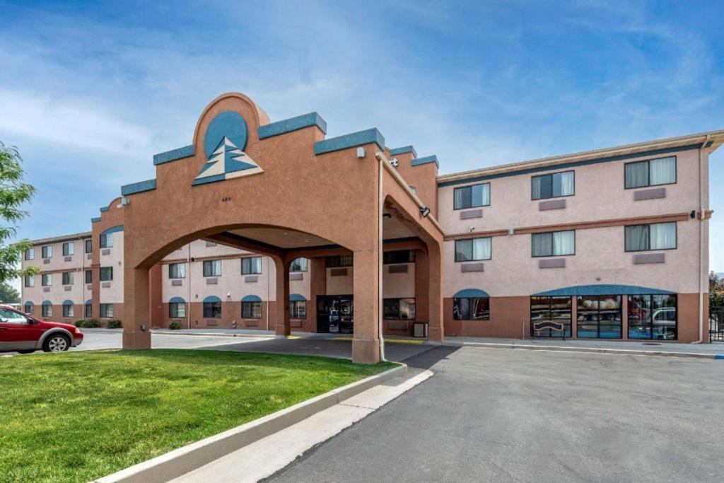 Comfort Inn & Suites Fruita Exteriör bild
